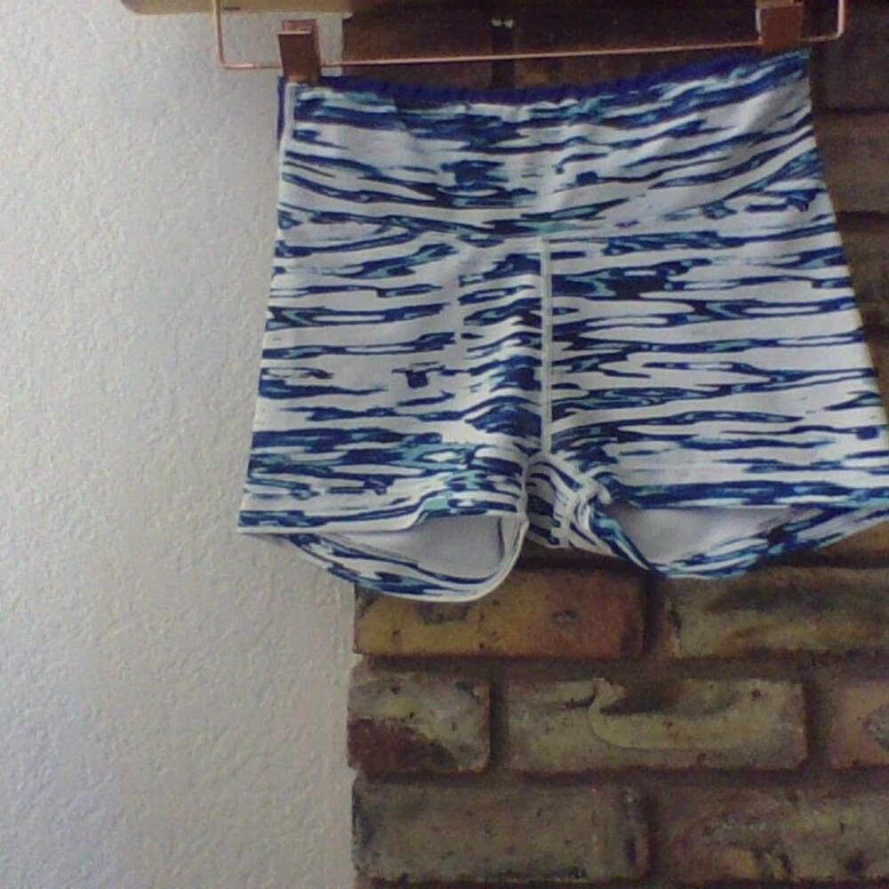 Oiselle fitted shorts